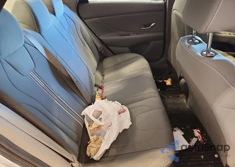 2022 Hyundai Elantra Sel from USA, damaged, VIN 5NPLM4AG8NH070781